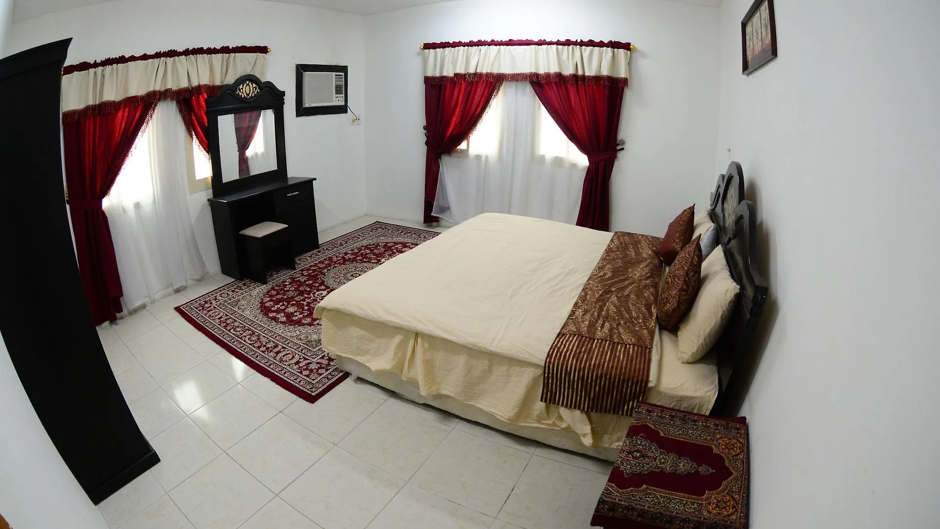 Al Eairy Furnished Apartments Dammam 7